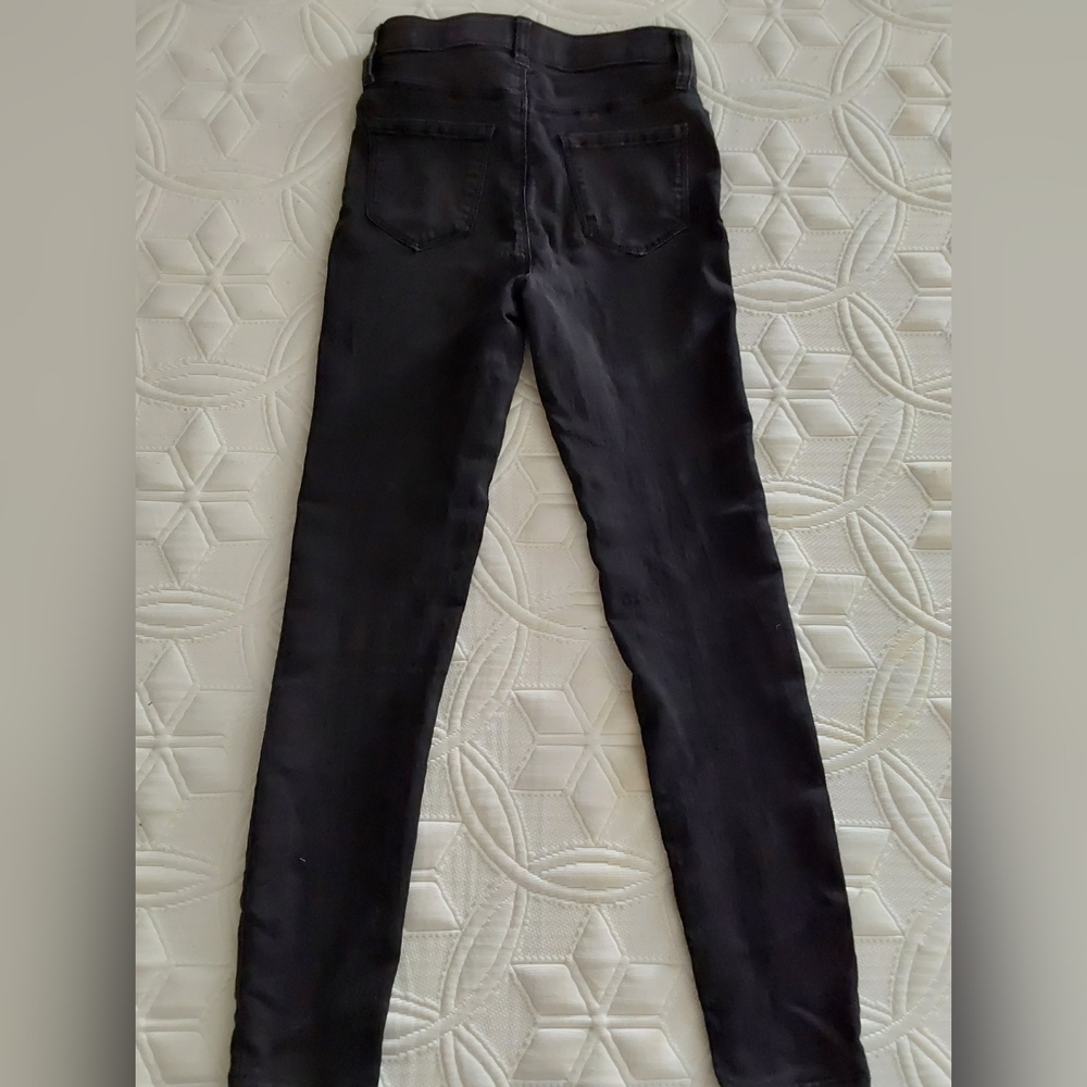 Vanilla Star, Women’s size 25W/27L, High Rise Pull-on Black Denim Skinny Jeans